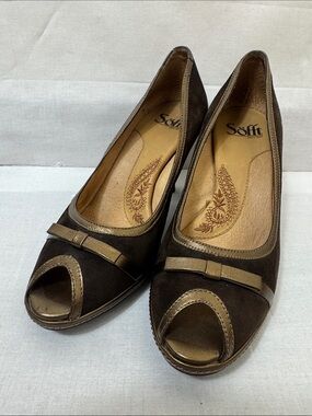 Vintage Sofft Shoes Women’s Brown Wedge High Heel Pumps Size 7